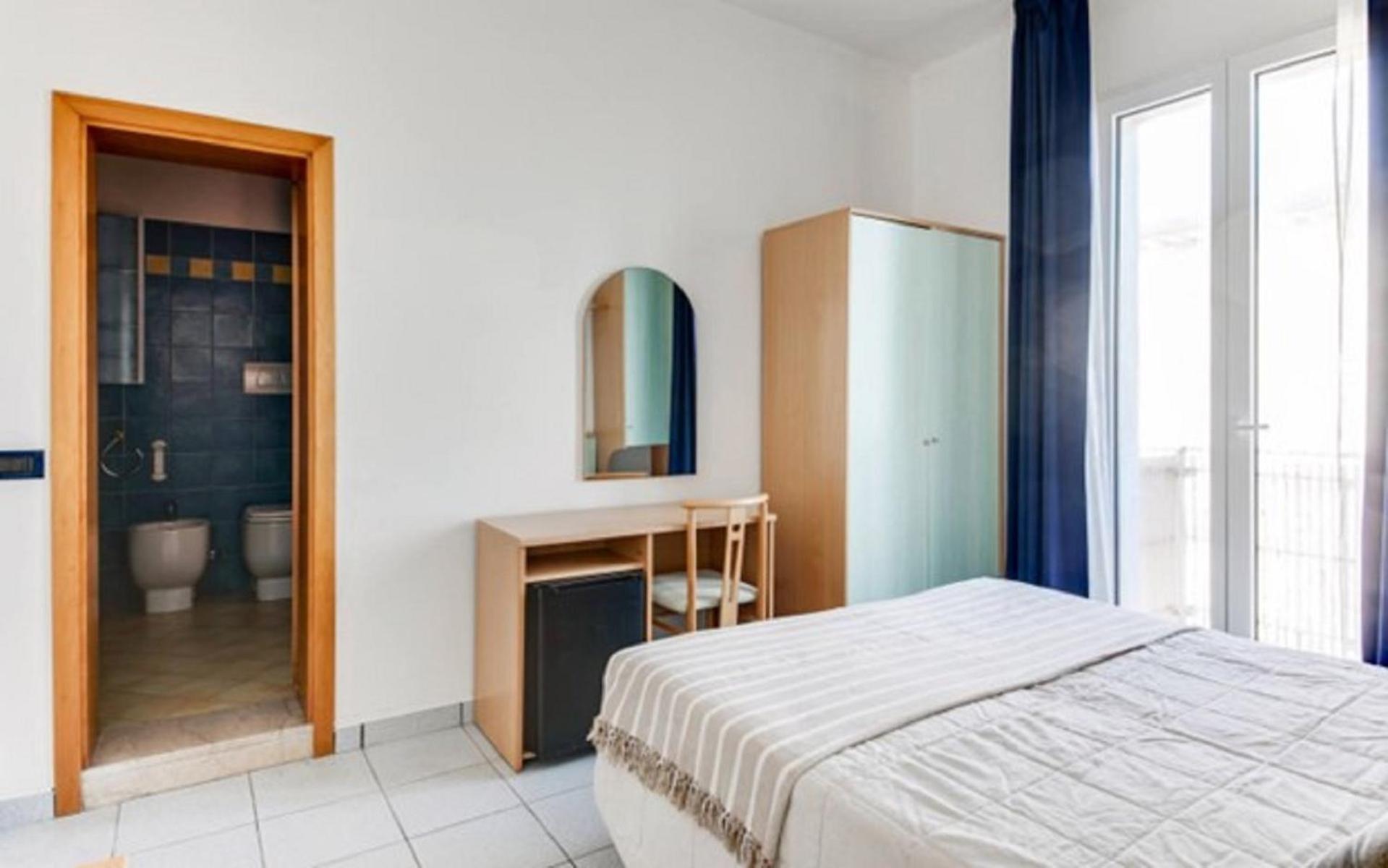 Hotel Delfino Milano Marittima Luaran gambar